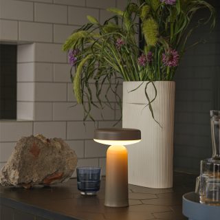 Ease Muuto