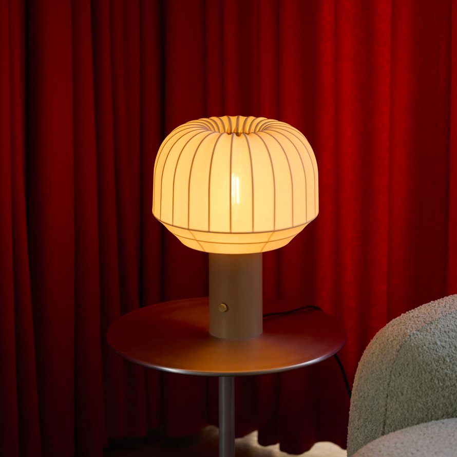 1200x_Tradition_table_red-corner_Northern_Ph_Sara-Spilling_High-res