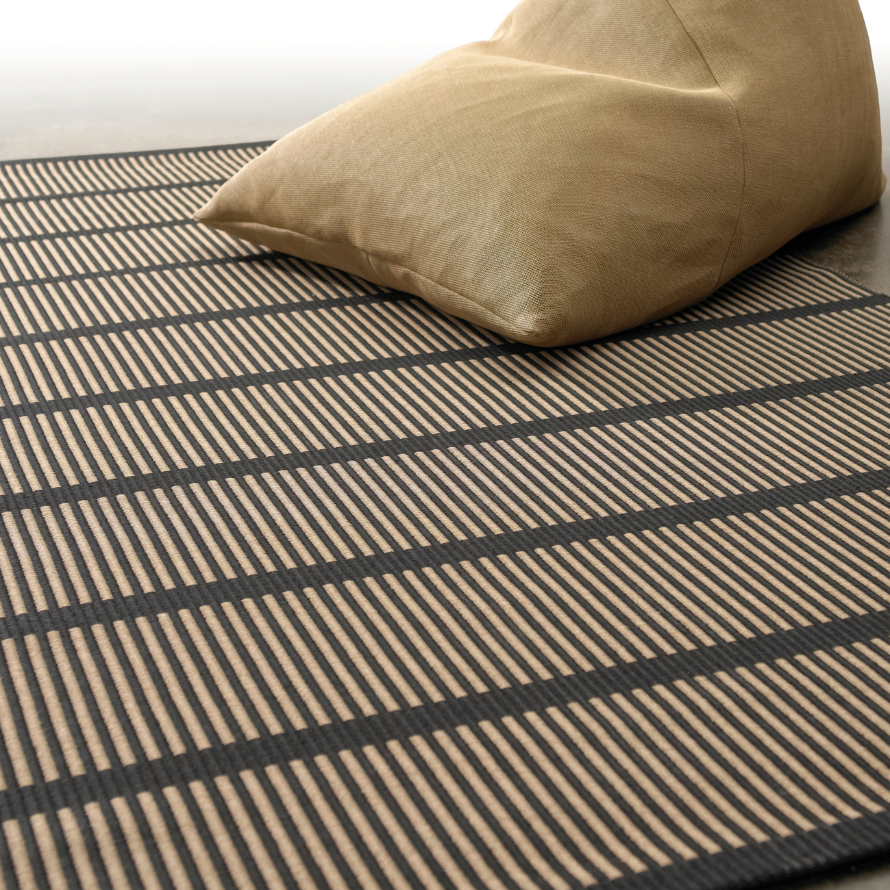 CUT STRIPE BLACK_NATURAL 11595