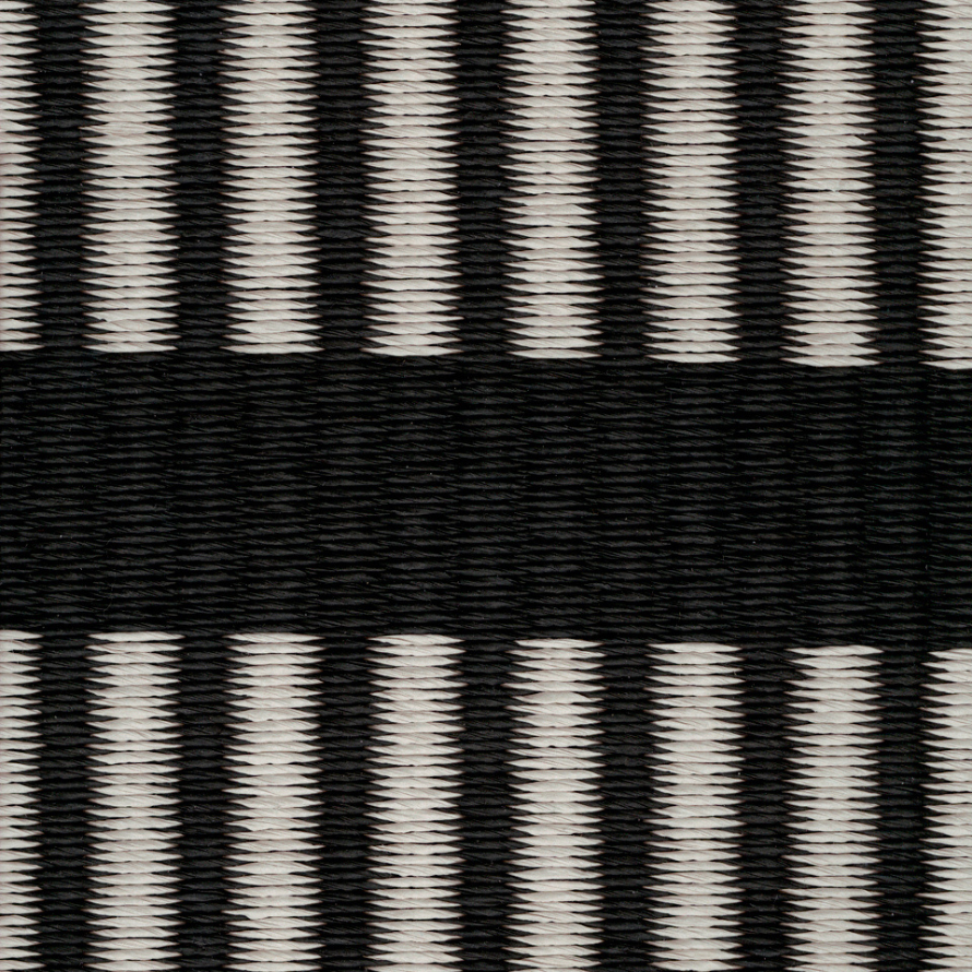 CUT STRIPE BLACK_STONE 115915